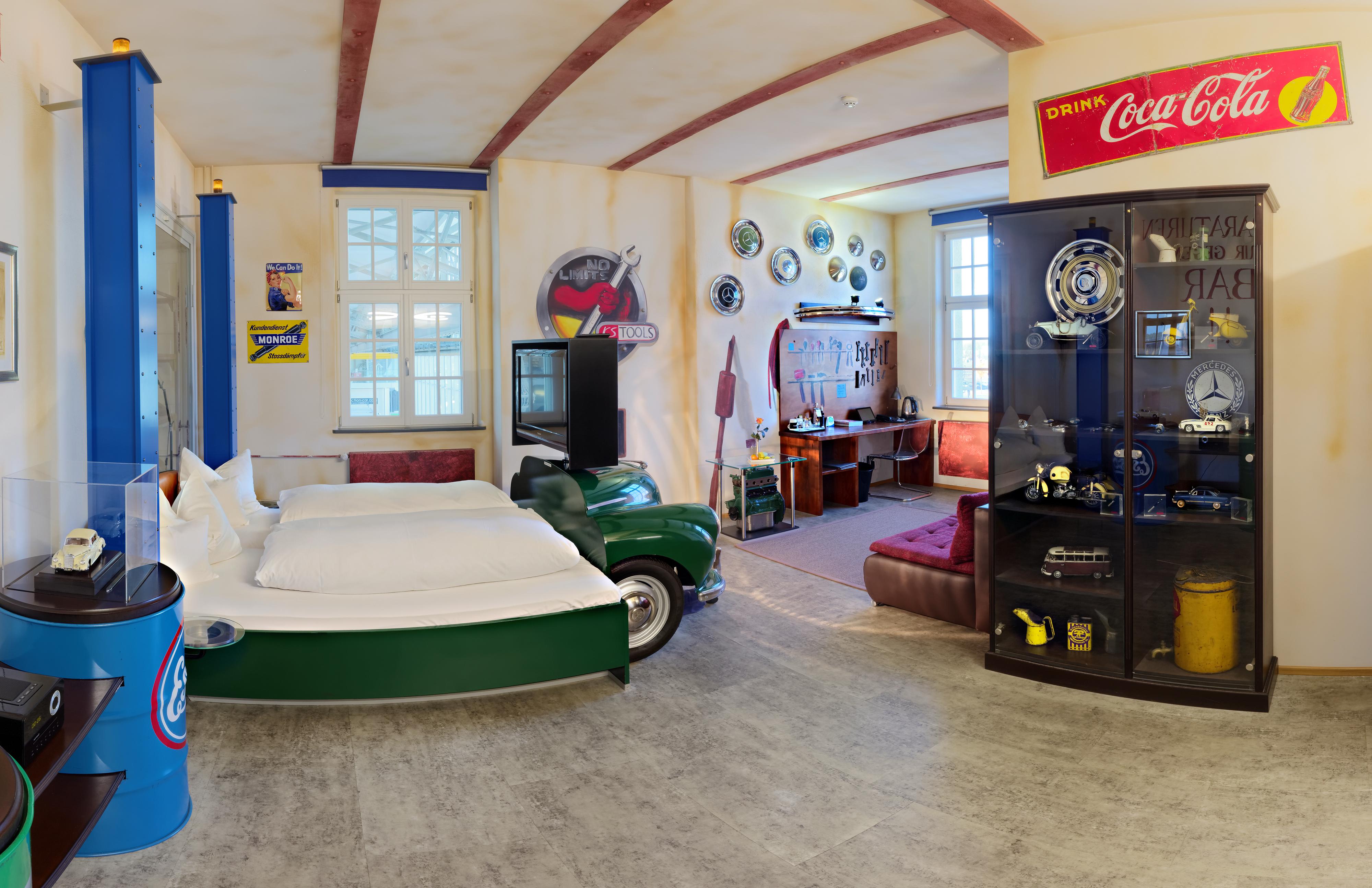 V8 Hotel Classic Motorworld Region Stuttgart Böblingen Eksteriør bilde